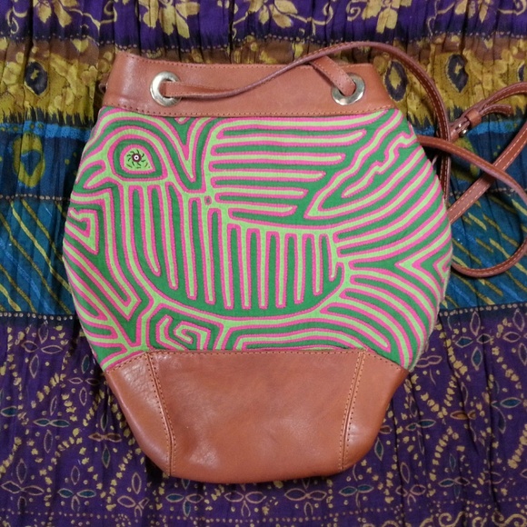 Large Mola Kuna Indian hand made bucket handbag - Picture 1 of 5